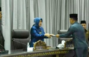 Fraksi Demokrat Sampaikan Pandangan Umum Terhadap Raperda APBD Kabupaten Barito Utara 2022