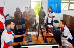 Kadisdik Barito Utara Kunjungi SMAN 1 Muara Teweh