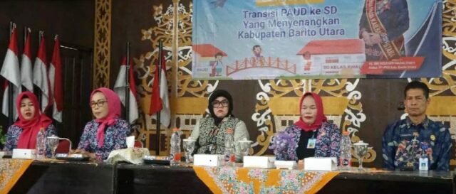 Ketua TP PKK Barut Buka Sosialisasi Penguatan Transisi PAUD ke SD Yang Menyenangkan
