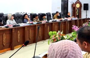 DPRD Bersama Disdik Barut dan Kemenkumham Kalteng Bahas Tiga Raperda Inisiatif