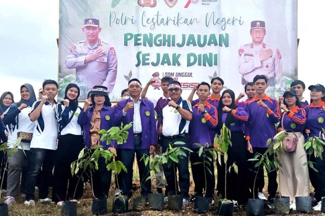 Dewan Apresiasi Polres Barut Tanam Pohon di Eks Bandara Beringin