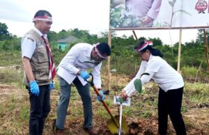 Wakil Bupati Ikuti Program Polri Lestarikan Negeri Penghijauan Sejak Dini