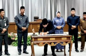 DPRD Barut Gelar Rapat Paripurna Penandatanganan Nota Kesepakatan KUPA PPAS-P