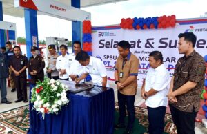 Bupati Barito Utara Resmikan SPBU Dodo Modular PT Seia Batara Pratama Desa Hajak