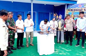 Bupati Barito Utara Resmikan Kantin Sehat SMPN 1 Muara Teweh