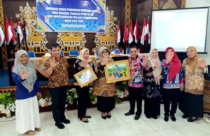Bunda PAUD Terima Penghargaan Apresiasi dari Dinas Pendidikan Barito Utara