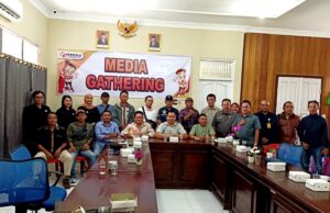 Bawaslu Barito Utara Gelar Media Gathering bersama KPU dan PWI