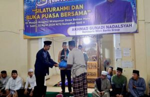 PT Mitra Barito Group Silaturahmi dan Buka Puasa Bersama Warga Desa Benao
