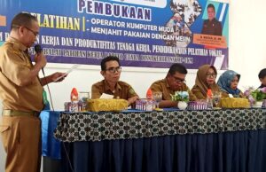 48 Peserta Ikuti Pelatihan Menjahit Pakaian dan Operator Komputer Muda