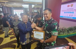 Didapuk Sebagai Pejabat Mitra Pers, Letnan Kolonel Inf Agussalim Tuo Terima Penghargaan PWI Pusat