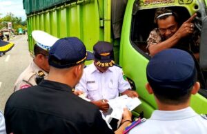 Dishub Gelar Operasi Gabungan Pengendalian Lalin Angkutan Jalan Dalam Kota
