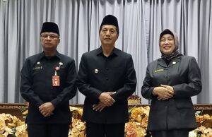 Pj Bupati Tanggapi Pemandangan Umum Fraksi PDIP dan Fraksi PKB