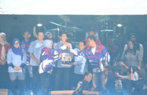 Didukung Lima Partai, Agi-Saja Deklarasikan Diri Sebagai Calon Bupati dan Wakil Bupati Barito Utara Dihadapan Masyarakat