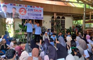 Ratusan Warga Jalan Akasia Kelurahan Lanjas Sepakat Pilih AGI – SAJA