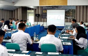 Staf Ahli Bupati Buka Konsultasi Publik 1 RDTR dan KLHS Wilayah Perencanaan Teweh Timur