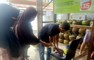 Yon Husni Klarifikasi Terkait Penyaluran LPG 3 Kg di Pangkalan Esa Bersinar