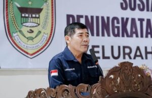 Lurah Melayu Himbau Warga Muara Teweh Waspadai Cuaca Ekstrem, Angin Kencang dan Petir Melanda