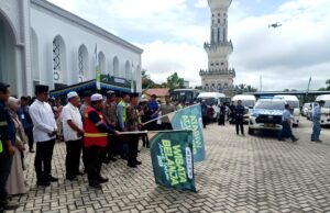 PT PAMA dan PT SMM Gelar Wisata Belanja Untuk 550 Anak Yatim Piatu di Masjid Raya Muara Teweh