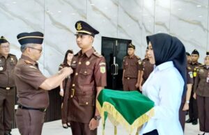 Isi Kekosongan, Kejari Barito Utara Lantik dan Ambil Sumpah Kasi Intelijen