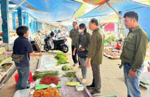 Dinas KPP Barito Utara Survei Harga Bahan Pokok di PBB Jelang Ramadan