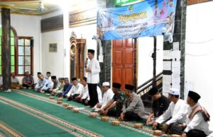Pj Bupati Barito Utara Hadiri Acara Anjangsana di Desa Sikui