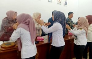 DPRD Barito Utara Gelar Halal Bi Halal Bersama Sekretariat dan Mantan Sekwan