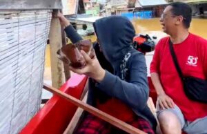Legislator Ini Salurkan Bantuan Makanan untuk Warga Terdampak Banjir