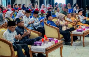 Asisten Sekda Hadiri Pelepasan dan Pengumuman Kelulusan Kelas VI MIN 1 Barito Utara