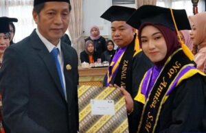 STIE Muara Teweh Wisuda 159 Mahasiswa