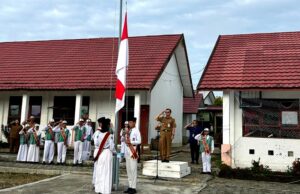 Pj Bupati Barito Utara Sampaikan Amanat Inspiratif di SMAN 4 Muara Teweh