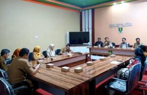 Pemkab Barito Utara Lakukan Kunjungan Pembelajaran ke Workshop Alat Berat UPT BLK Tanjung