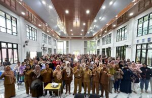 SMPN 1 Muara Teweh Kenalkan Program Sekolah kepada Orang Tua Murid Baru dalam Rangka Pra MPLS 2025