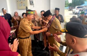 Pj Bupati Barito Utara Berikan Motivasi kepada Siswa Baru SMPN 1 Muara Teweh di Awal Tahun Ajaran