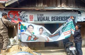 Bawaslu Barito Utara Tertibkan 157 APK Paslon 01 di Masa Tenang