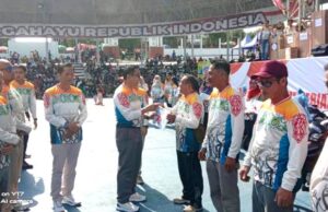 Ribuan Masyarakat Ikut Meriahkan Senam Massal dan Jalan Sehat Semarak HUT ke-75 Barut dan HUT RI ke-80