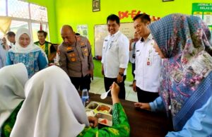 Program MBG Dapur Ibu Hj Murni Perdana Dilaunching di MTsN Muara Teweh