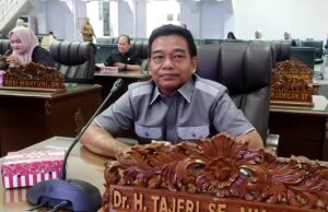 H Tajeri Soroti Infrastruktur, Pendidikan, dan Kesehatan; Fraksi KIR Tekankan Pengawasan Ketat APBD 2026