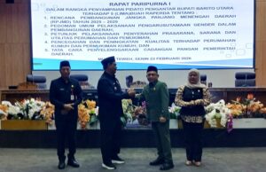 Wakil Ketua I DPRD Barito Utara Pimpin Rapat Paripurna I Penyampaian 5 Raperda Tahun 2026