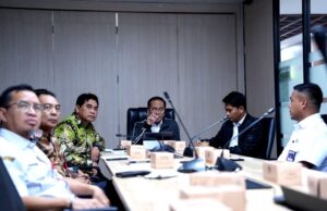 Bupati Barito Utara Usulkan Pengembangan Bandara HMS Muara Teweh ke Kemenhub RI