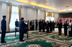 Lantik Pejabat, Bupati Barito Utara Tegaskan Jabatan Adalah Amanah dan Akan Dievaluasi