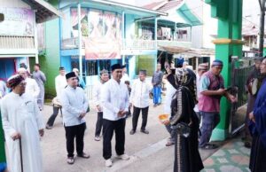 Bupati Salurkan Hibah Rp 1 Miliar Untuk Masjid Ar Rahim dan Umumkan Perbaikan Jembatan di Lahei Barat