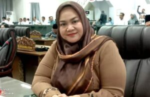 DPRD Apresiasi Pasar Mini P5L SMPN 1 Muara Teweh Sebagai Wujud Menanamkan Jiwa Wirausaha dan Pola Hidup Sehat
