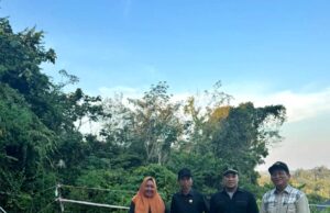 Usai Reses di Desa Pendreh, DPRD Barito Utara Tinjau Lokasi Longsor dan Dorong Perkuatan Tebing