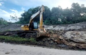 Pemkab Barut Tangani Genangan Air di KM 34 Benangin, Perusahaan Diberi Tenggat 30 Hari