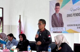 Kadisdik Barito Utara Tekankan Peningkatan Mutu Pendidikan di Kecamatan Gunung Purei