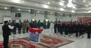 Bupati Barito Utara Lantik Pejabat Administrator dan Pengawas, Tegaskan Jabatan Adalah Amanah, Pejabat Diminta Buktikan Kinerja Nyata